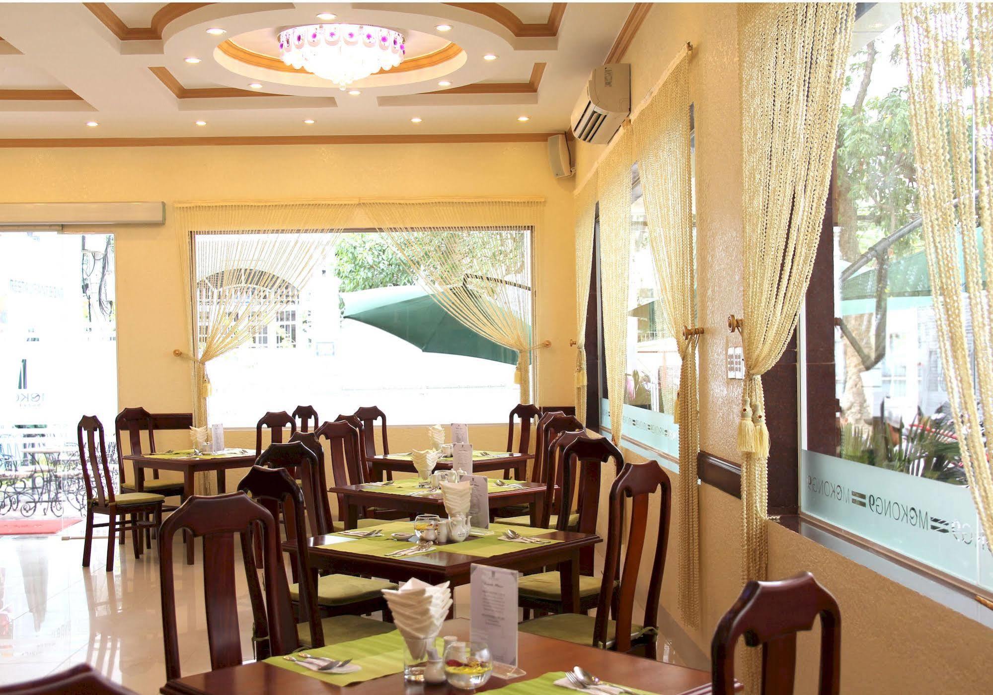 Mekong 9 Hotel Saigon Ho Chi Minh City Exterior photo